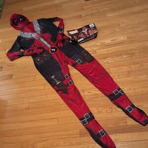 Marvel Deadpool Superhero Adult Halloween Costume